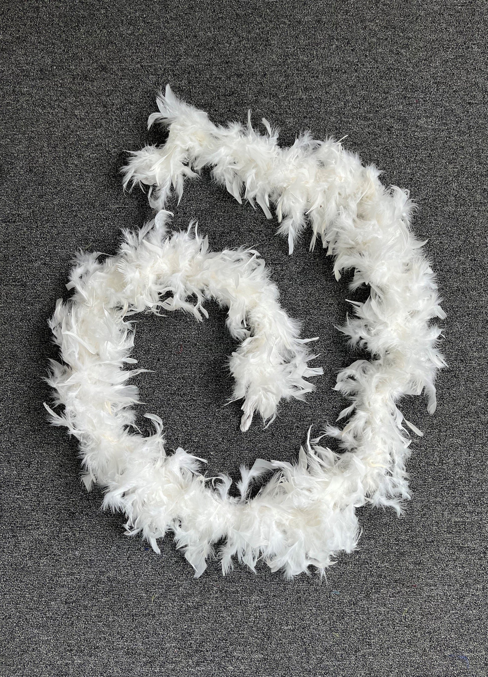 SchumanFeather Chandelle Feather Boa, 40 Gram, Minimal Shedding, High Quality, Feather Boas, for, Costume, Dance, Dress Up, per Each Boa